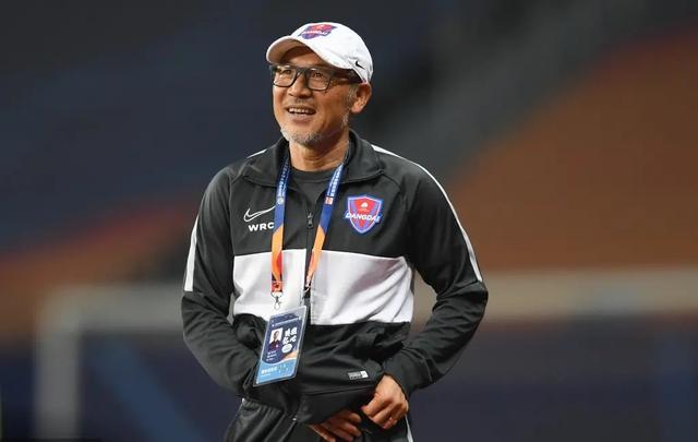 转而引进更 转而引进更